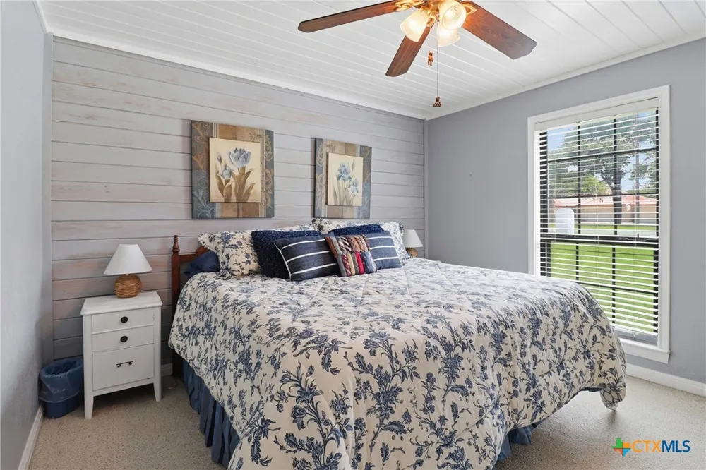 115 Sunset Circle Burnet, TX 78611
