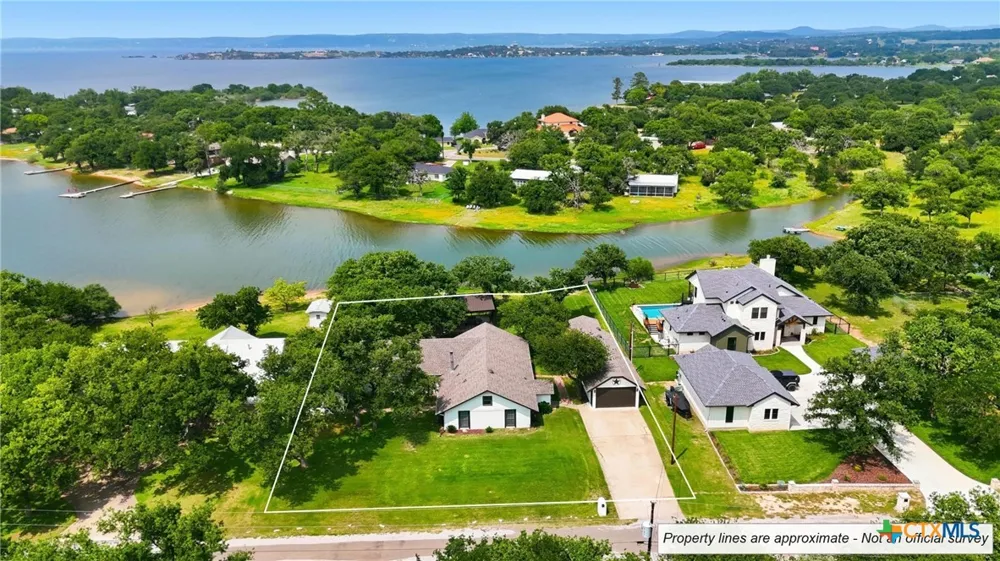 115 Sunset Circle Burnet, TX 78611