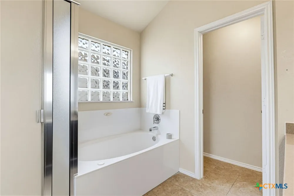 9605 Shimla Drive Killeen, TX 76542