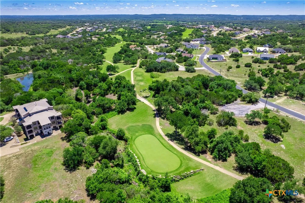 113 Peter Kleid Loop Blanco, TX 78606