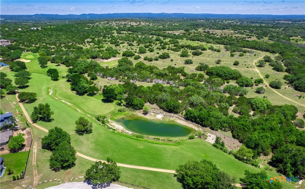 113 Peter Kleid Loop Blanco, TX 78606