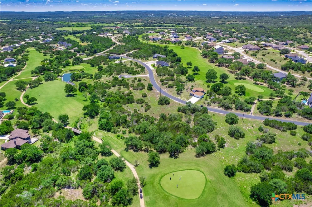 113 Peter Kleid Loop Blanco, TX 78606