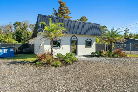 726 Airport Road