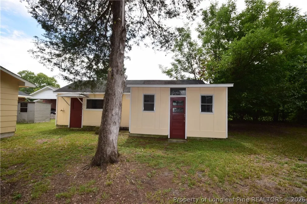 108 S Sixth Street Spring Lake, NC 28390