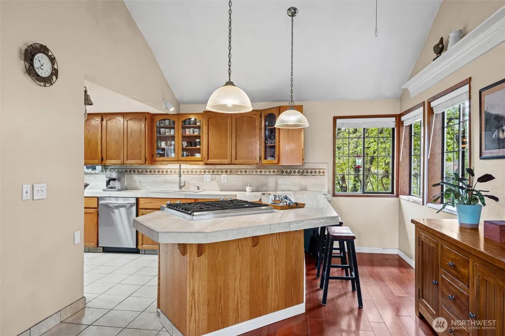 29133 46th Place S Auburn, WA 98001