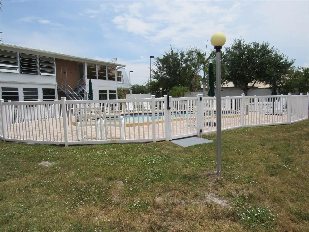 22333 EDGEWATER DRIVE #D-5 Punta Gorda, FL 33980