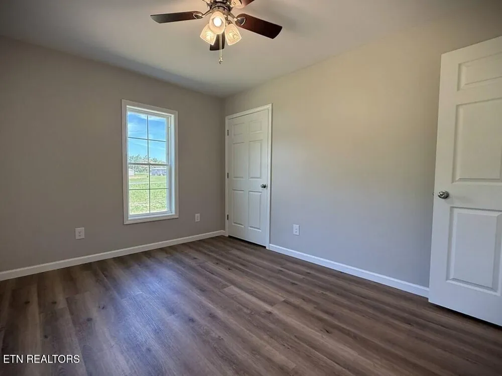 246 Ralph Spivey Lane Gainesboro, TN 38562