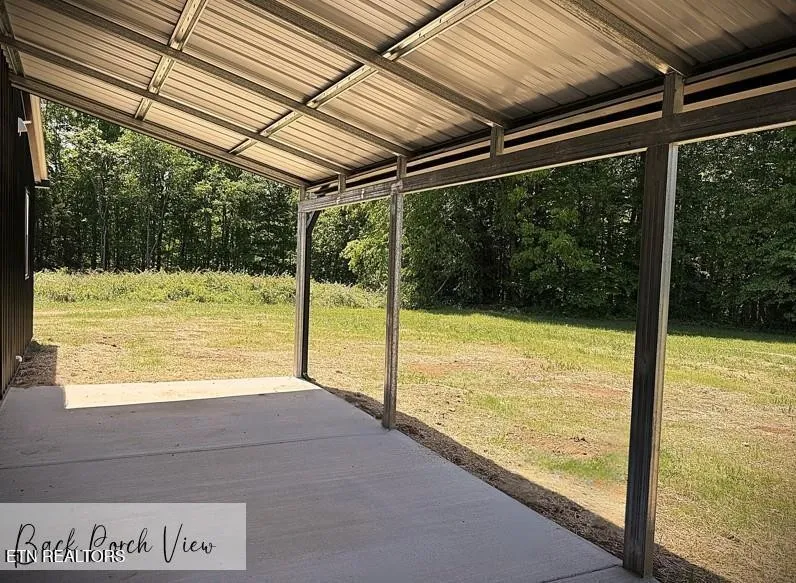 246 Ralph Spivey Lane Gainesboro, TN 38562