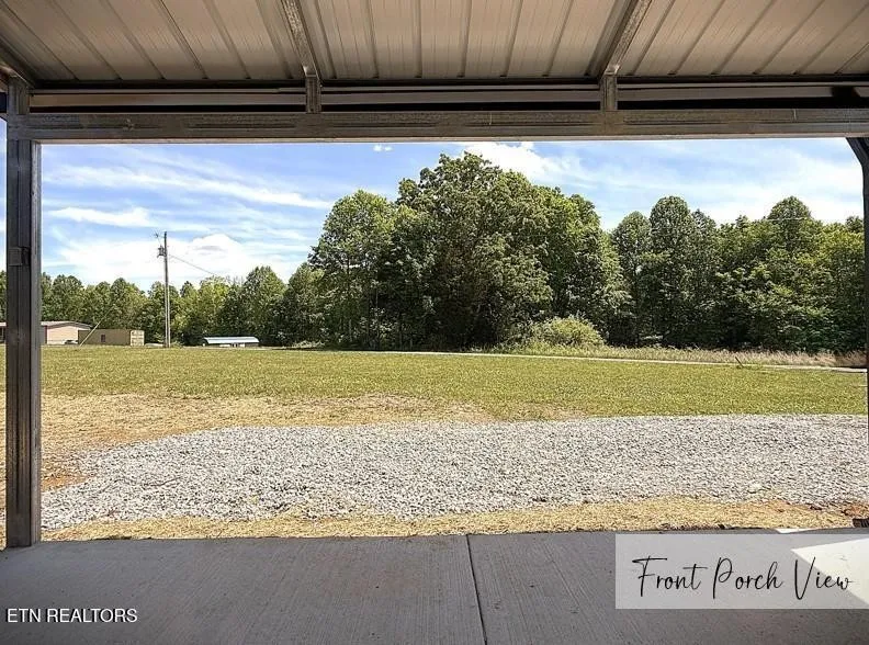 246 Ralph Spivey Lane Gainesboro, TN 38562