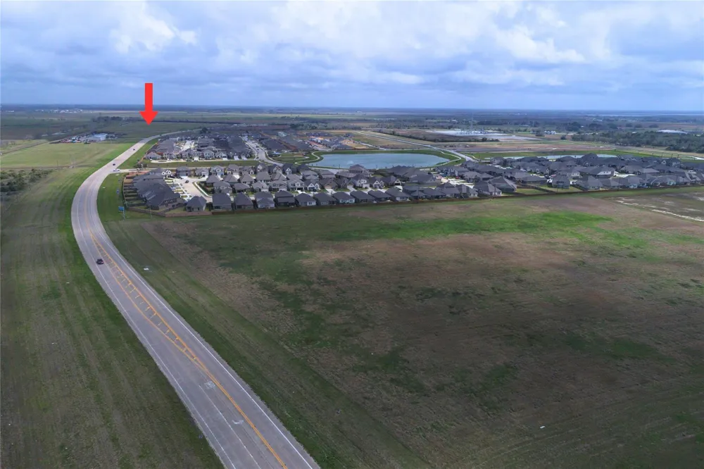 Fm 523 North Loop Angleton, TX 77515
