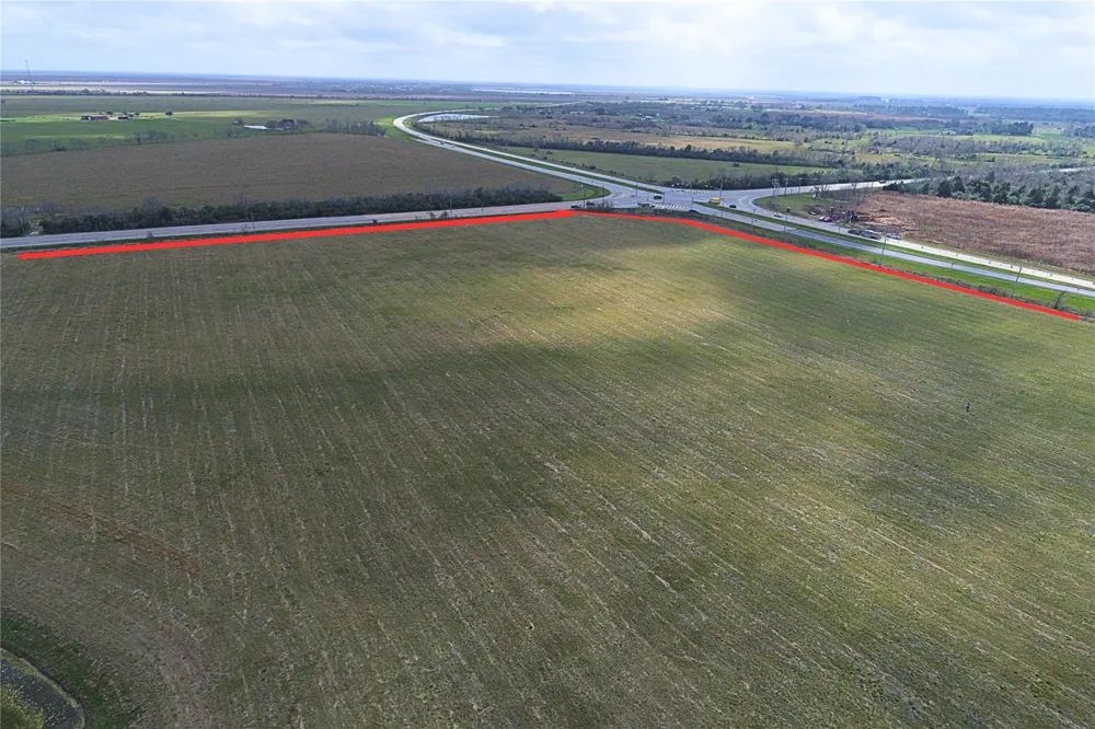 Fm 523 North Loop Angleton, TX 77515