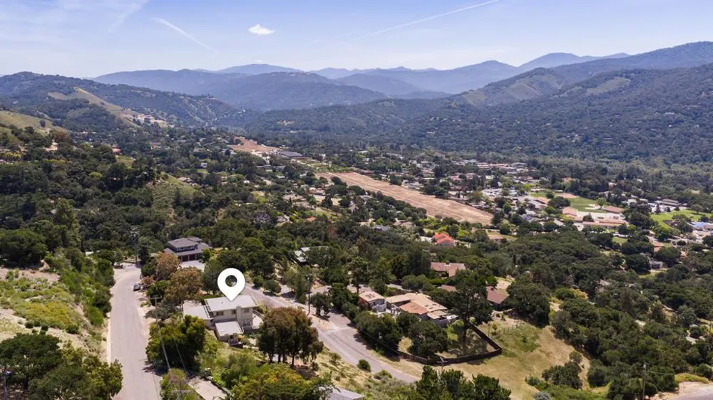 134 Laurel Drive Carmel Valley, CA 93924