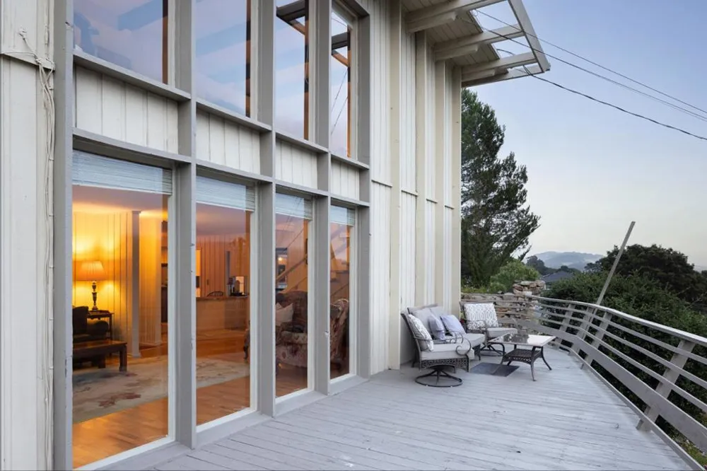 134 Laurel Drive Carmel Valley, CA 93924