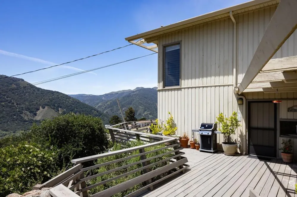 134 Laurel Drive Carmel Valley, CA 93924