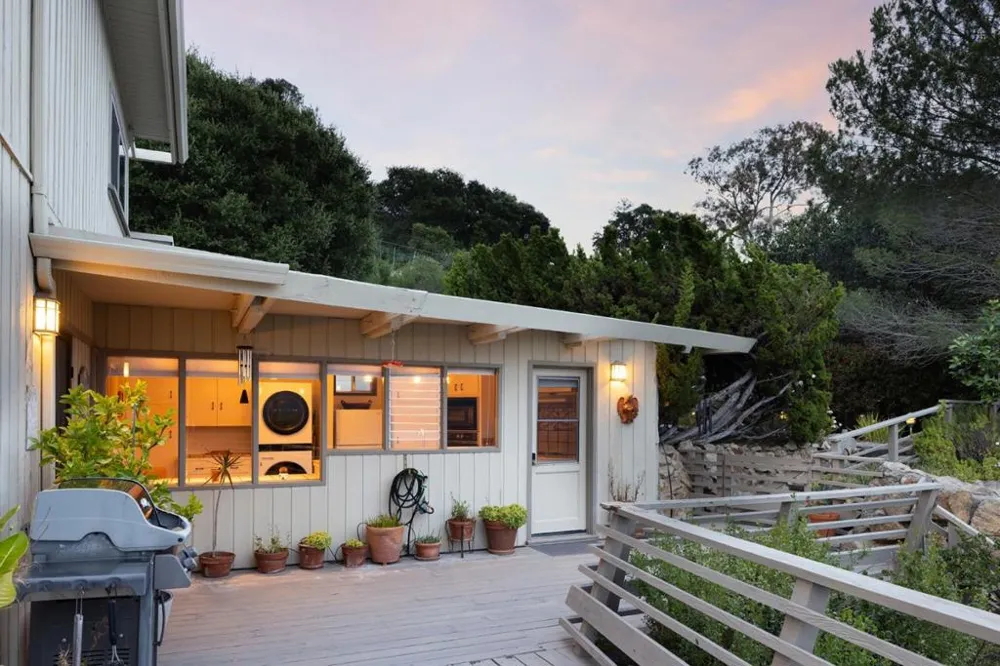 134 Laurel Drive Carmel Valley, CA 93924