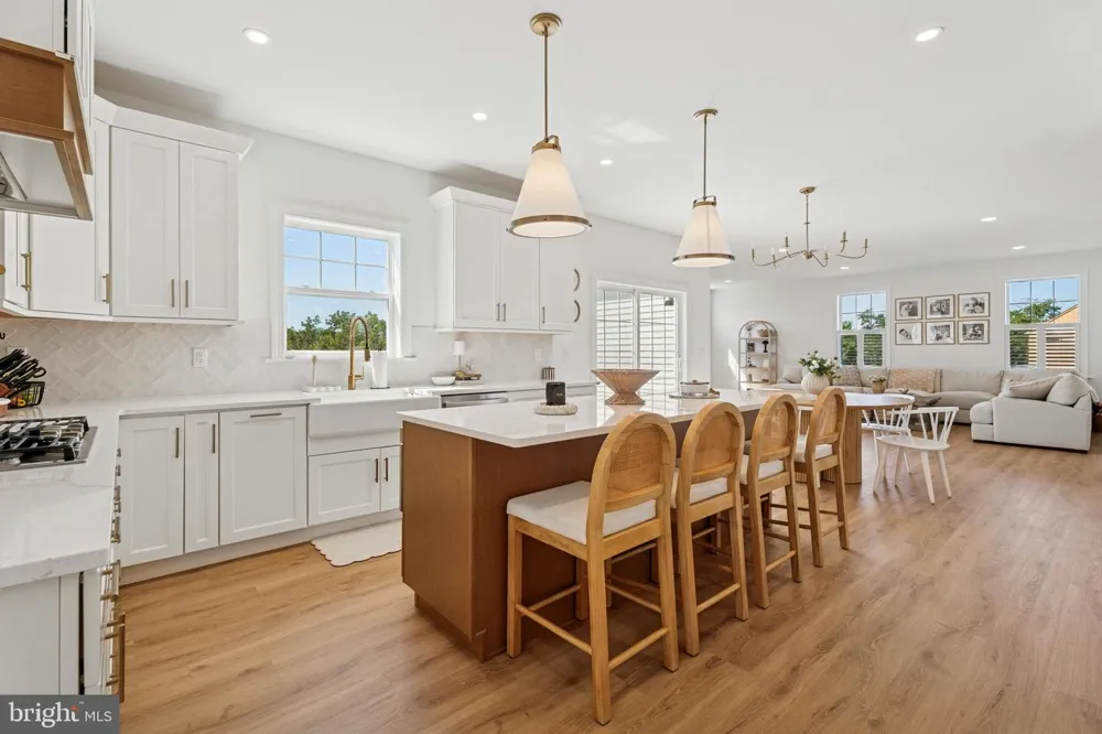 1603 CHESTNUT RIDGE ROAD Upper Black Eddy, PA 18972