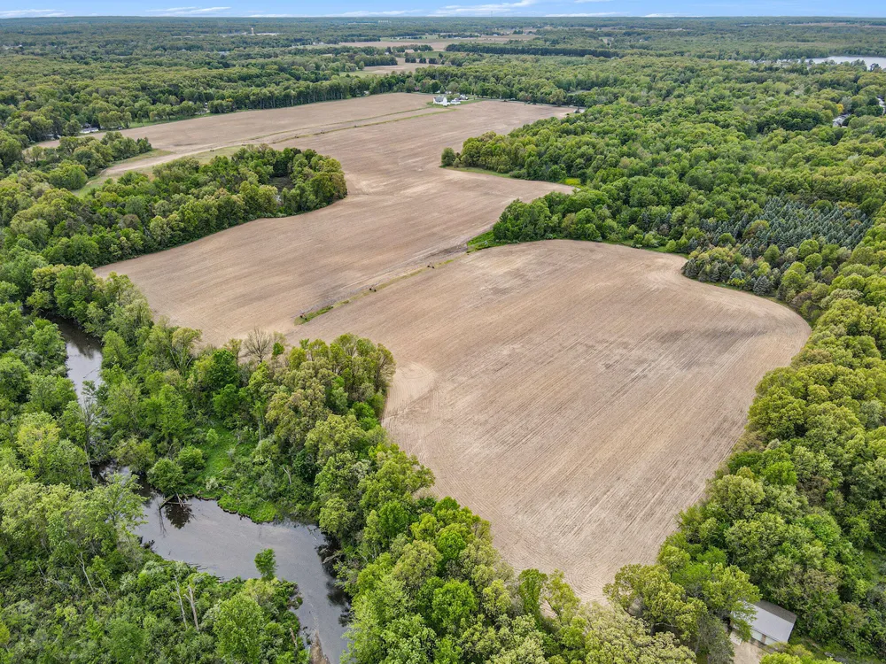 665 County Road 665 Paw Paw, MI 49079