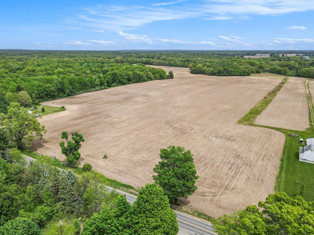 665 County Road 665 Paw Paw, MI 49079