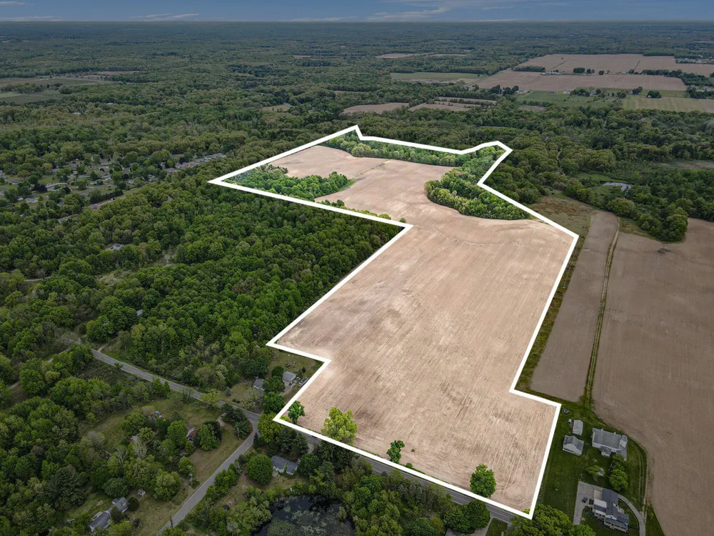 665 County Road 665 Paw Paw, MI 49079