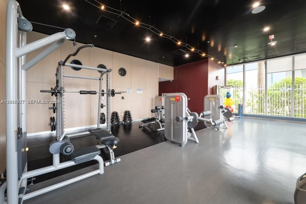 2602 E Hallandale Beach Blvd #R1109 Hallandale Beach, FL 33009