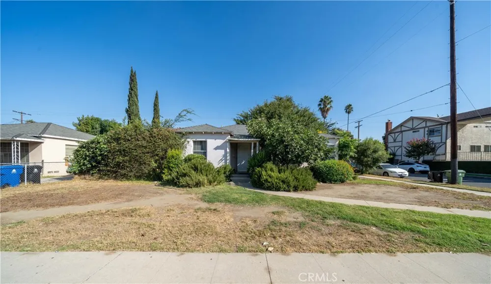 14005 Victory Boulevard Van Nuys, CA 91401