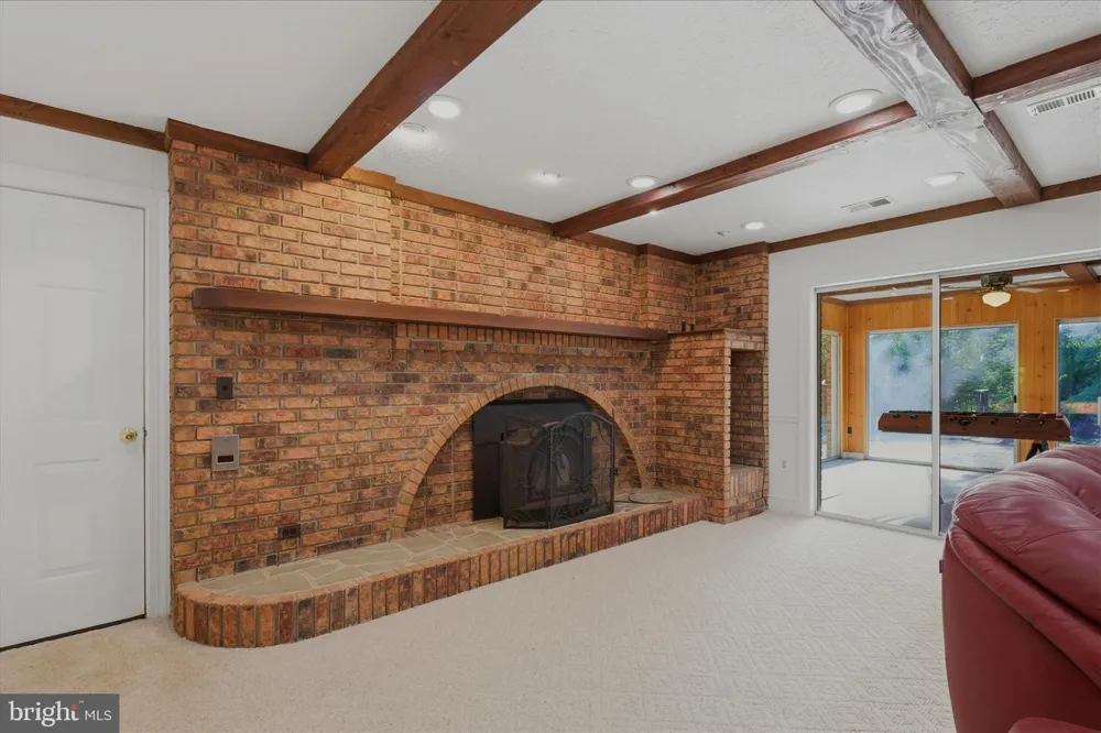 3901 LAKESIDE COURT Dunkirk, MD 20754