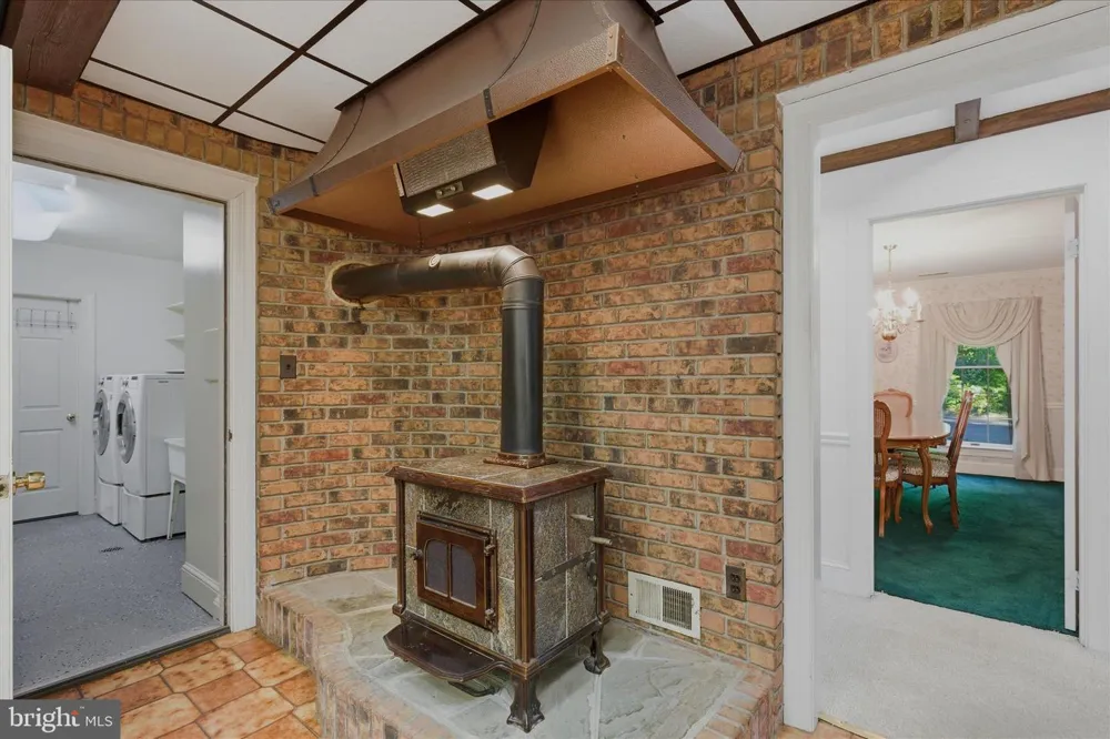 3901 LAKESIDE COURT Dunkirk, MD 20754