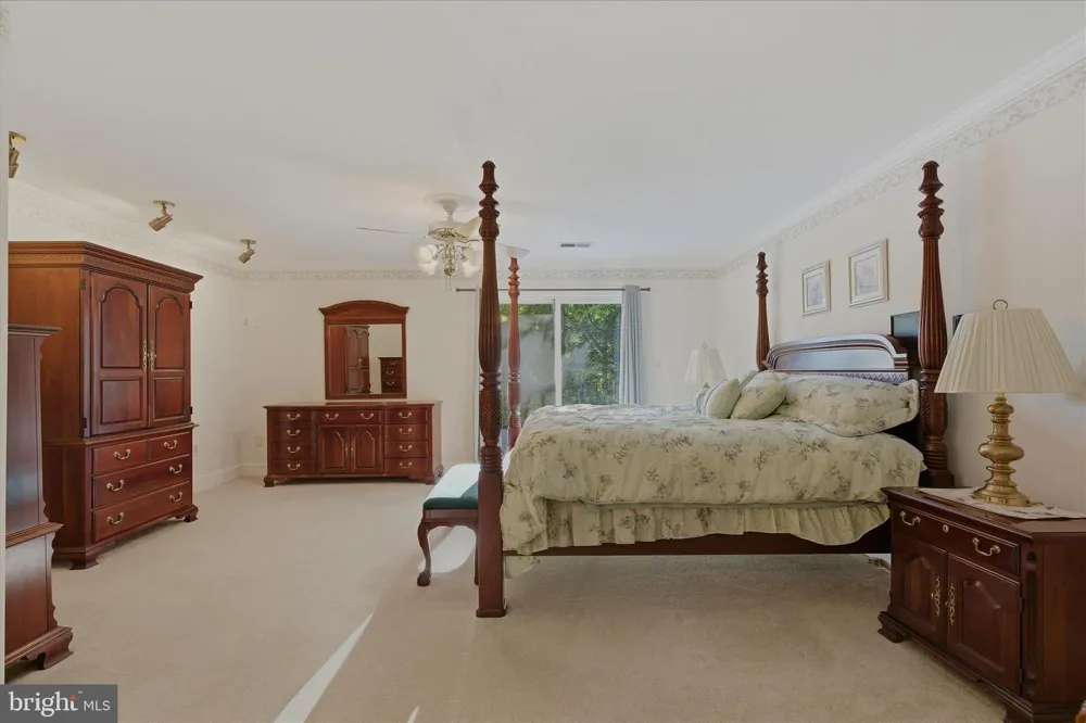 3901 LAKESIDE COURT Dunkirk, MD 20754
