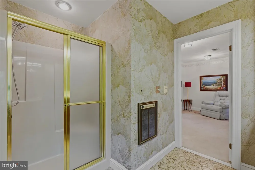 3901 LAKESIDE COURT Dunkirk, MD 20754