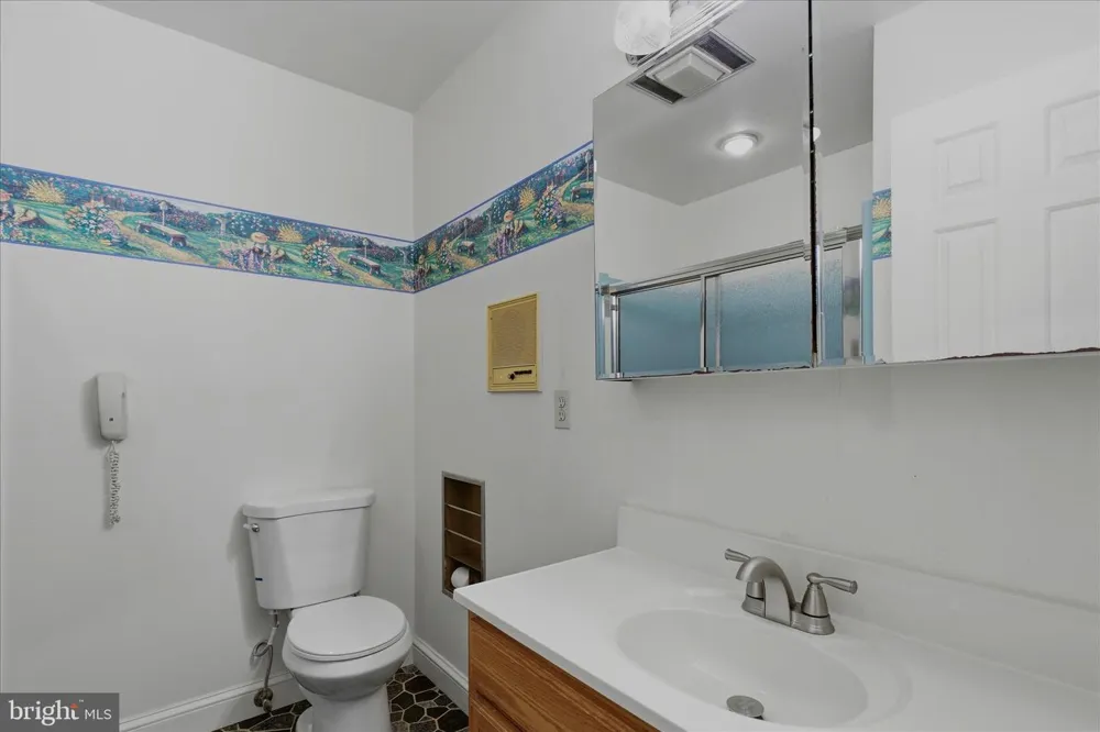 3901 LAKESIDE COURT Dunkirk, MD 20754