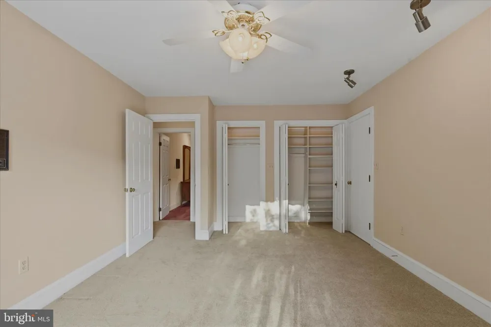 3901 LAKESIDE COURT Dunkirk, MD 20754