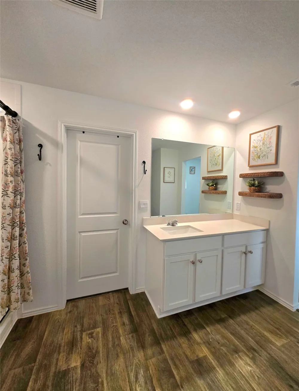 12419 Silversmith Lane Buda, TX 78610