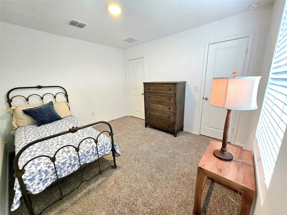 12419 Silversmith Lane Buda, TX 78610