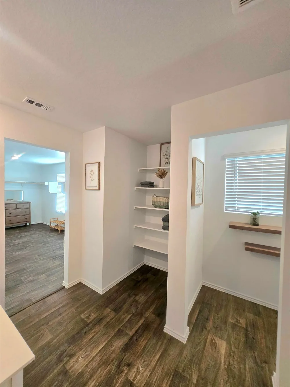 12419 Silversmith Lane Buda, TX 78610