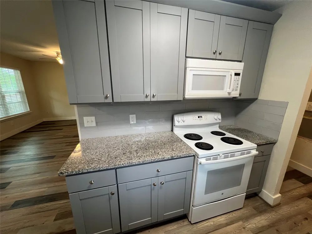 1310 Torres Street Lockhart, TX 78644
