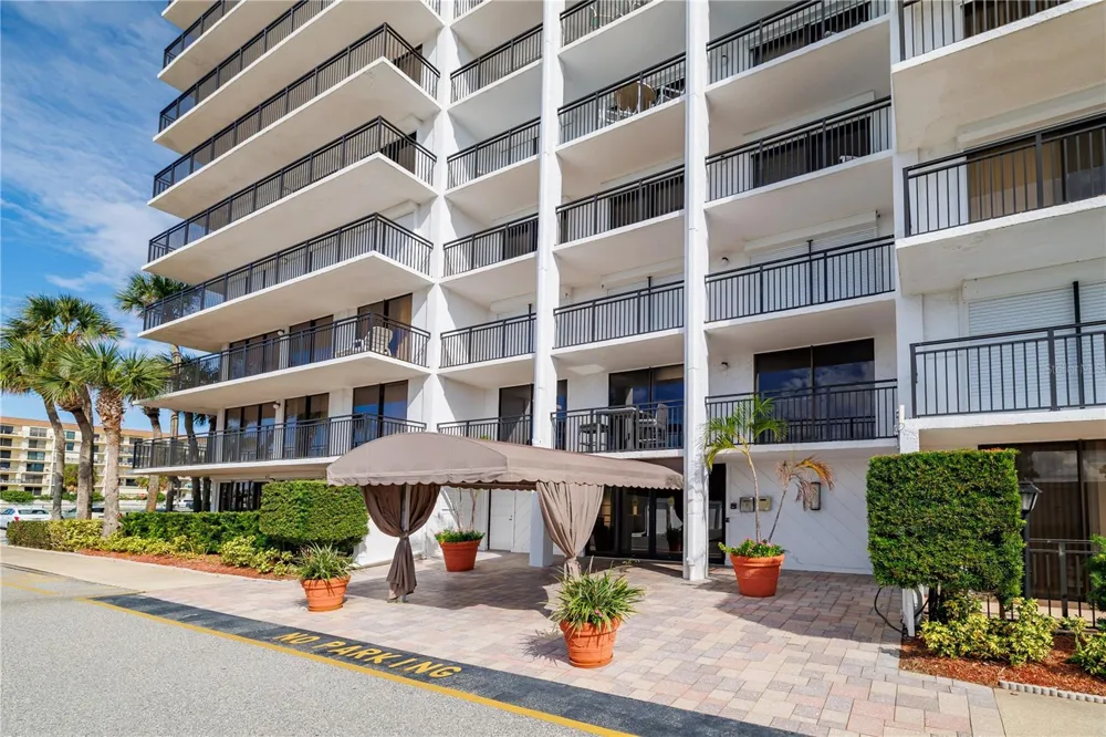 2100 ATLANTIC AVENUE #201 Cocoa Beach, FL 32931