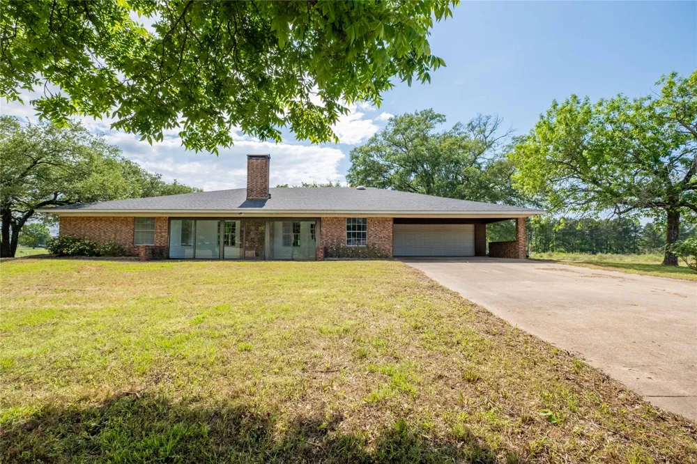 5161 US Highway 271 Pittsburg, TX 75686