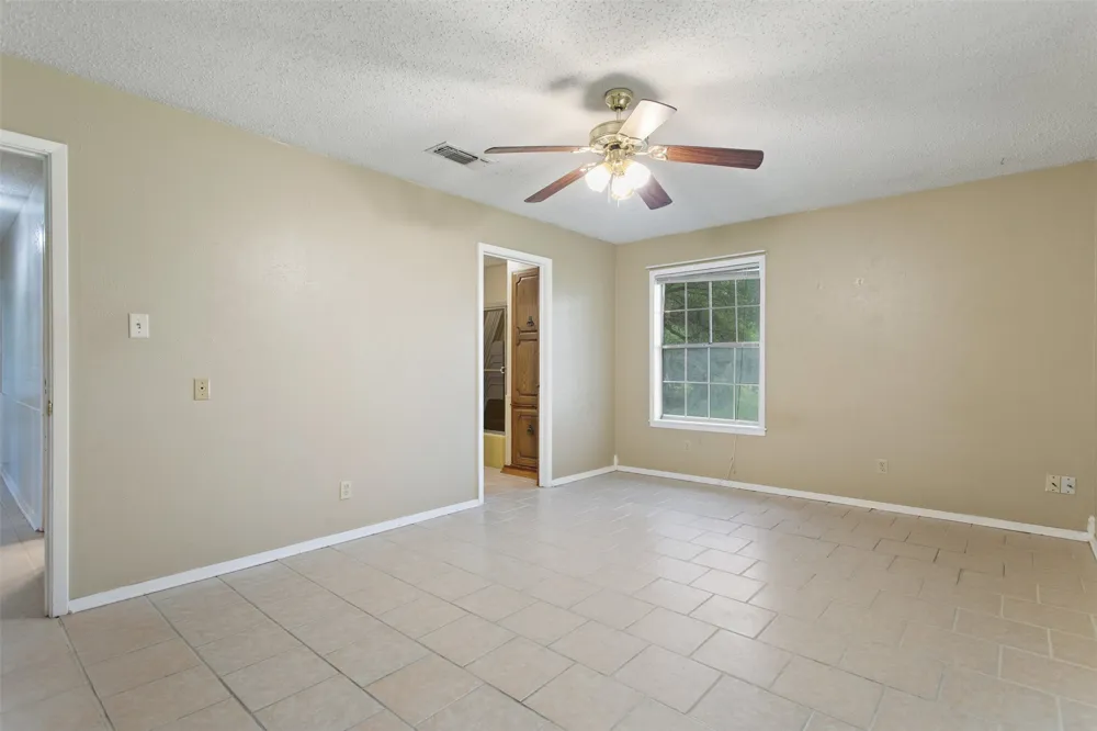 5161 US Highway 271 Pittsburg, TX 75686