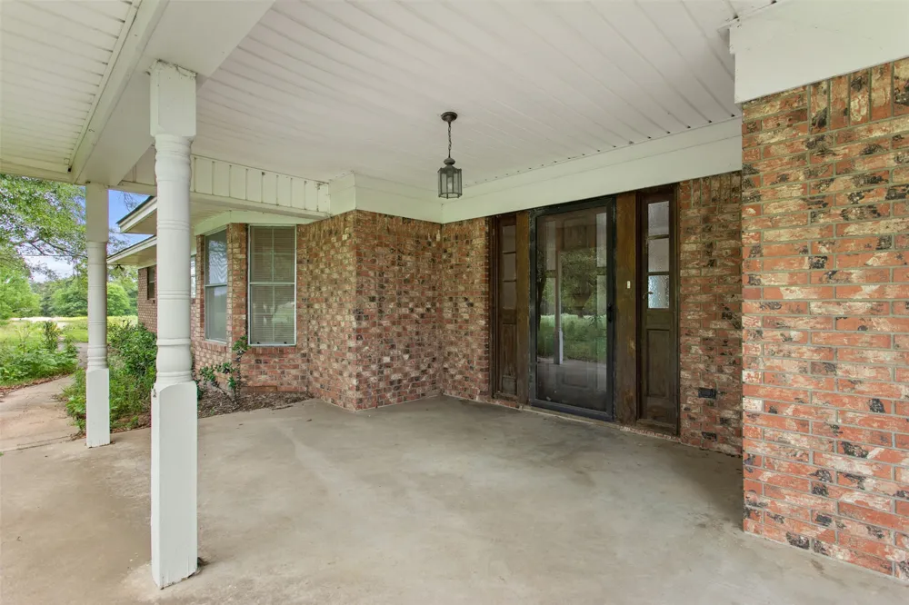 5161 US Highway 271 Pittsburg, TX 75686