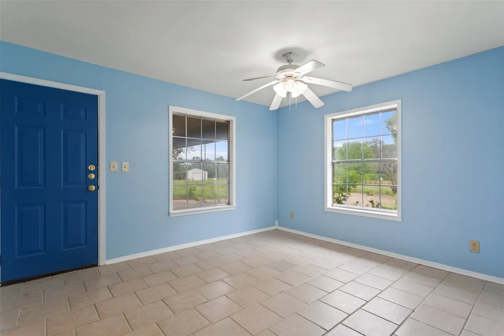 5161 US Highway 271 Pittsburg, TX 75686