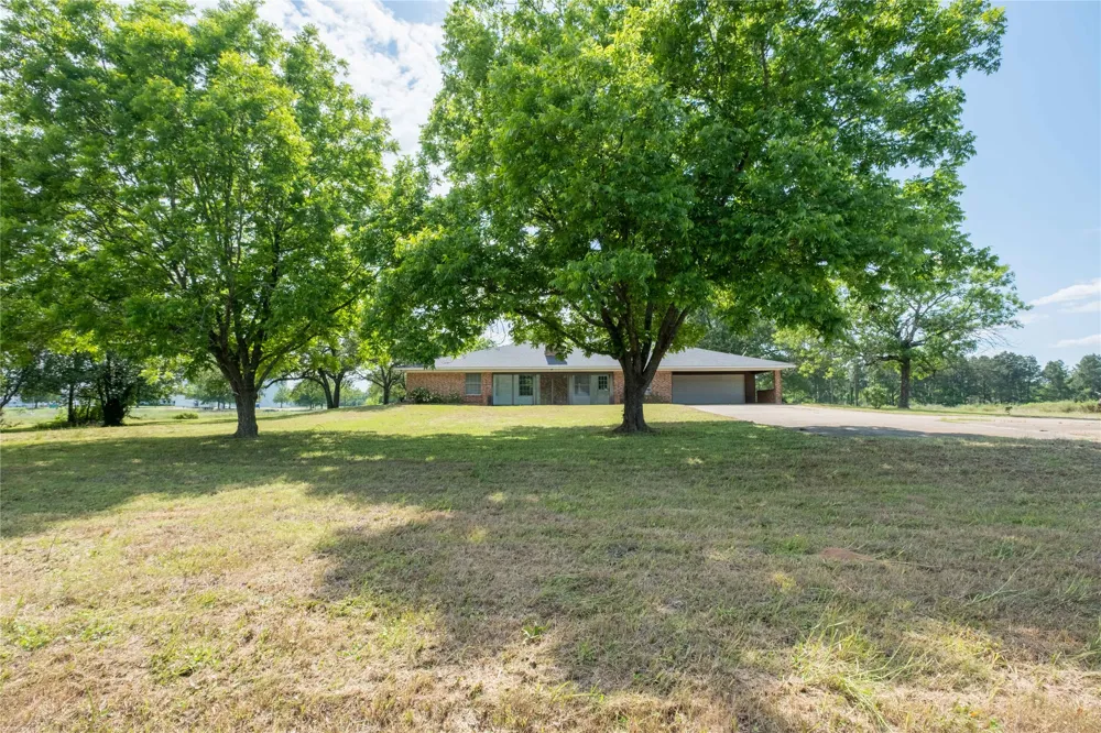 5161 US Highway 271 Pittsburg, TX 75686