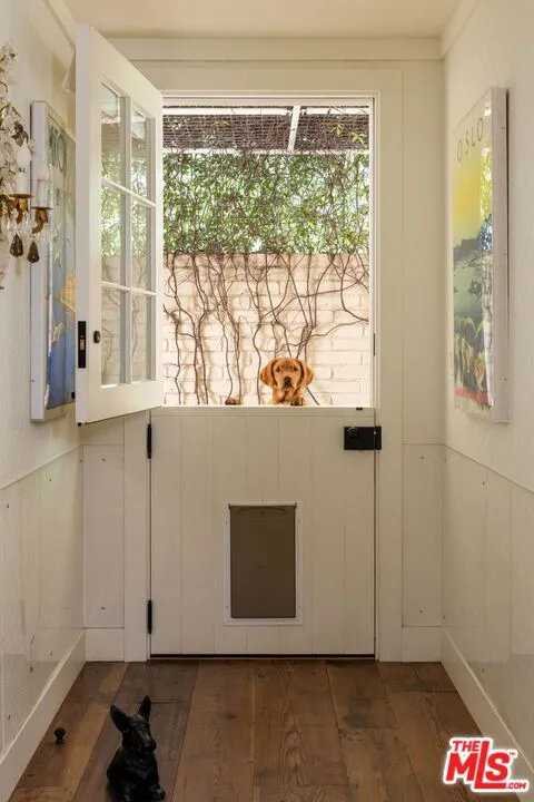1900 Old Ranch Road Los Angeles, CA 90049