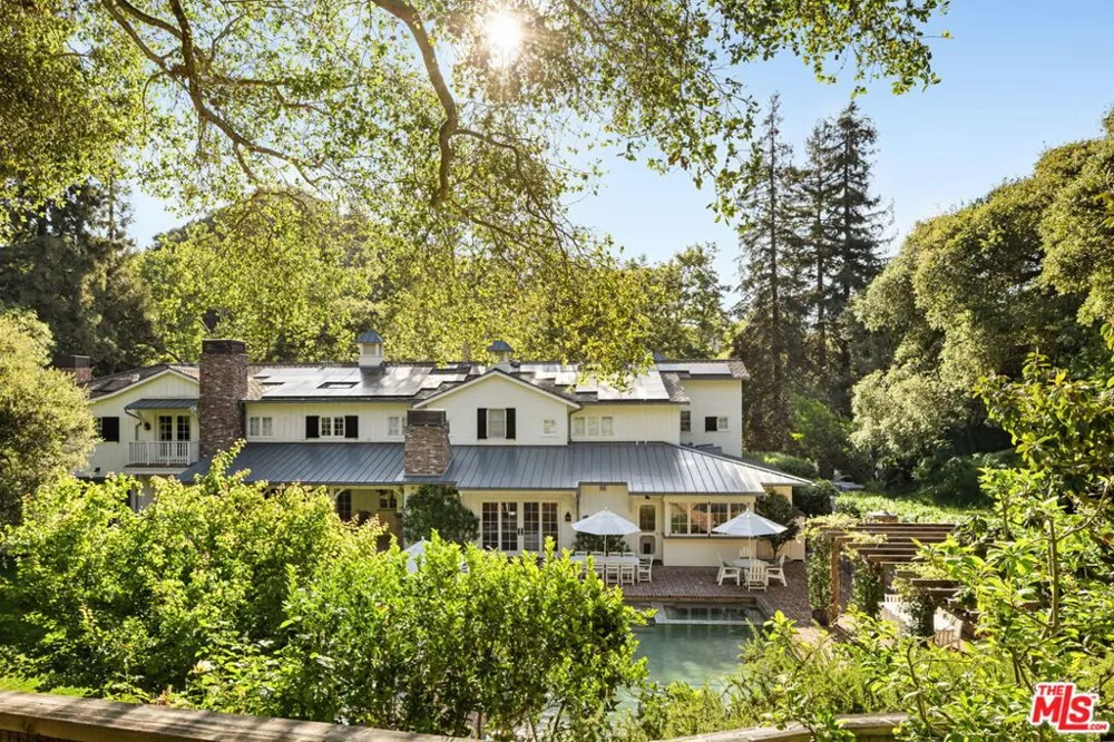 1900 Old Ranch Road Los Angeles, CA 90049