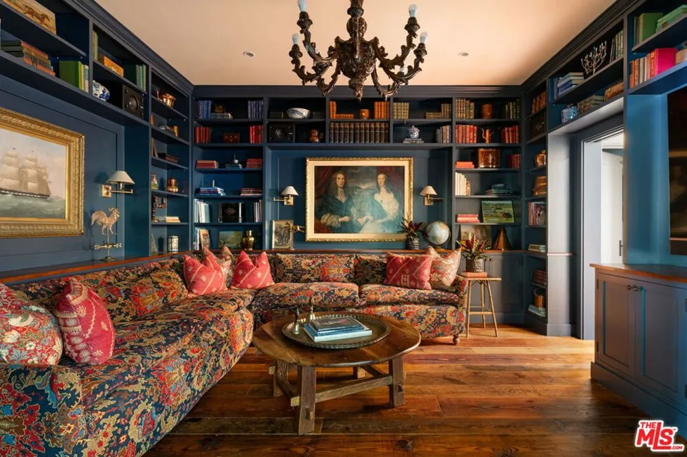 1900 Old Ranch Road Los Angeles, CA 90049