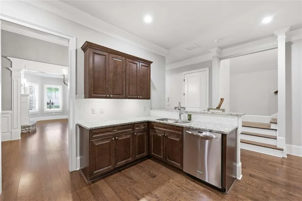 890 Candler Street Gainesville, GA 30501