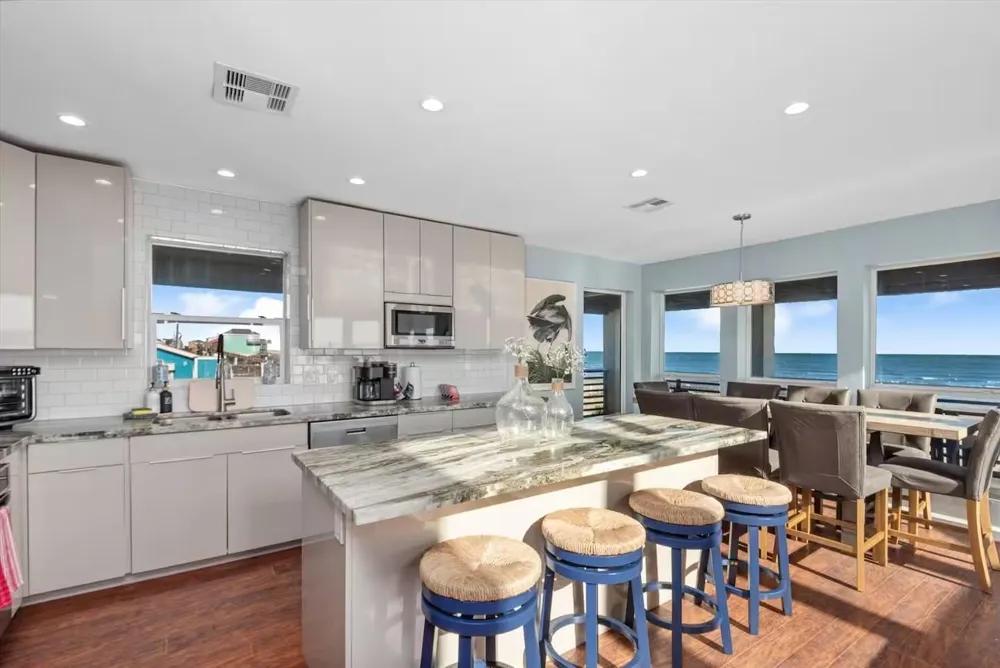 21502 Kennedy Drive Galveston, TX 77554