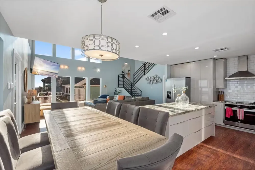 21502 Kennedy Drive Galveston, TX 77554