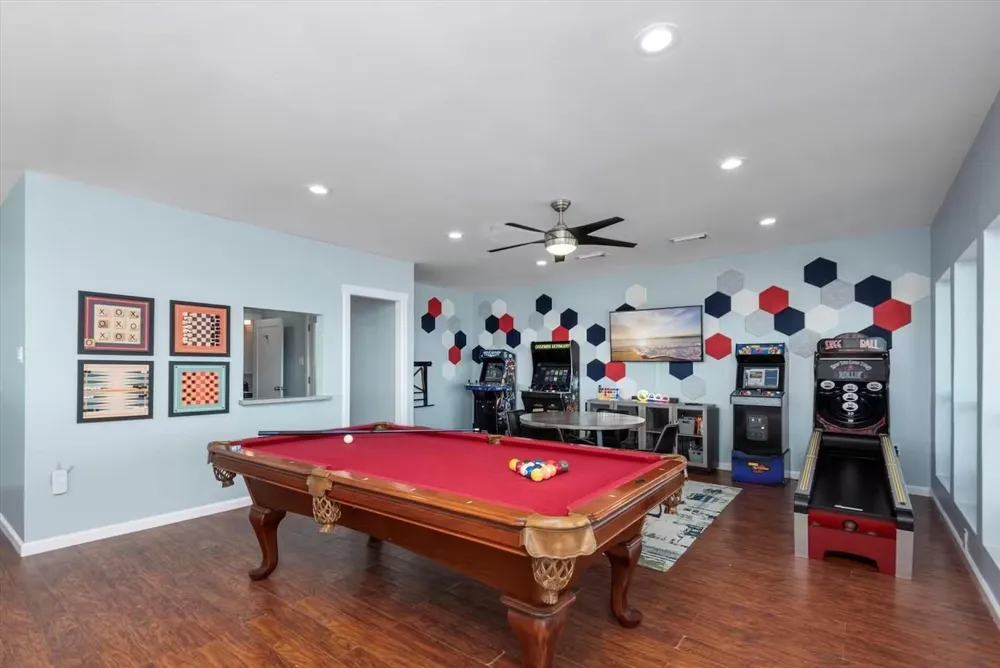 21502 Kennedy Drive Galveston, TX 77554