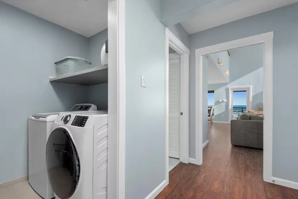 21502 Kennedy Drive Galveston, TX 77554
