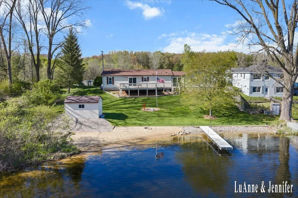 10260 Swem Street NE Oakfield Township, MI 49341